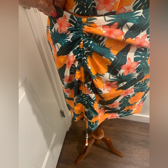 Nicole Miller Multicolor Tropical Swimsuit - Picture 2 of 6